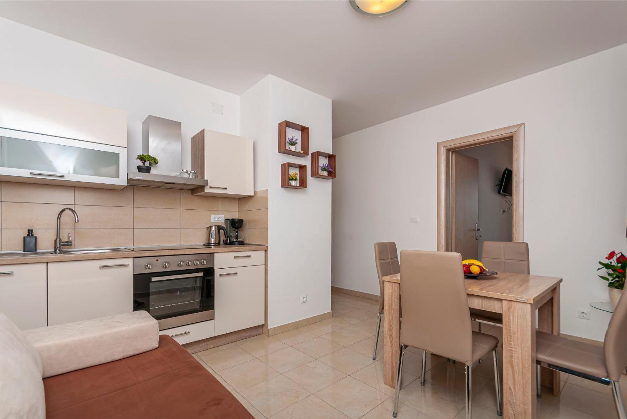 Apartments Beach Dream Mimice Exterior photo